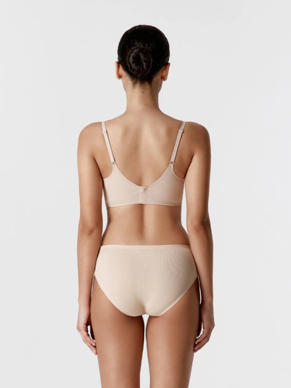 Verish - COOL FIT BRA VOLUME FIT PLUS - small beige - Picture 3 of 4